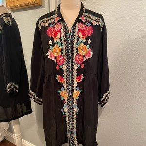 Johnny Was button up embroidered collared tunic top XL